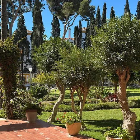 Modern Op 200m Benalmádena