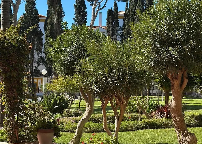 Modern Op 200m Benalmádena